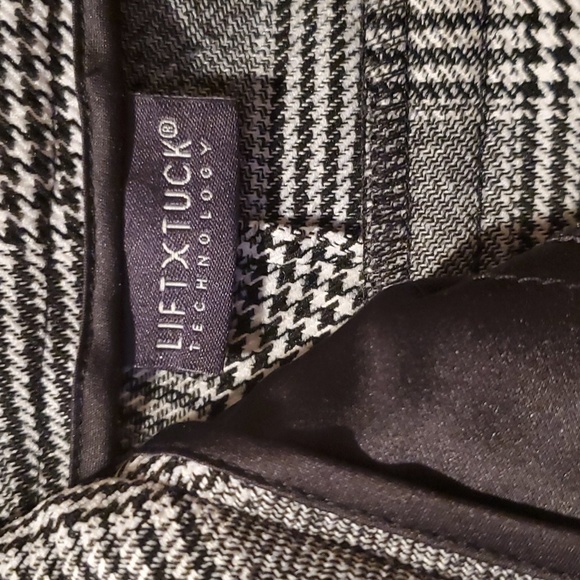 NYDJ Size 6 Women's pants - Picture 4 of 9